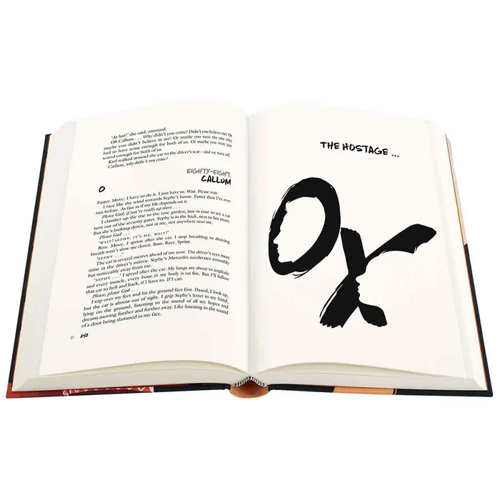 Noughts and Crosses (signed edition) - Image 5